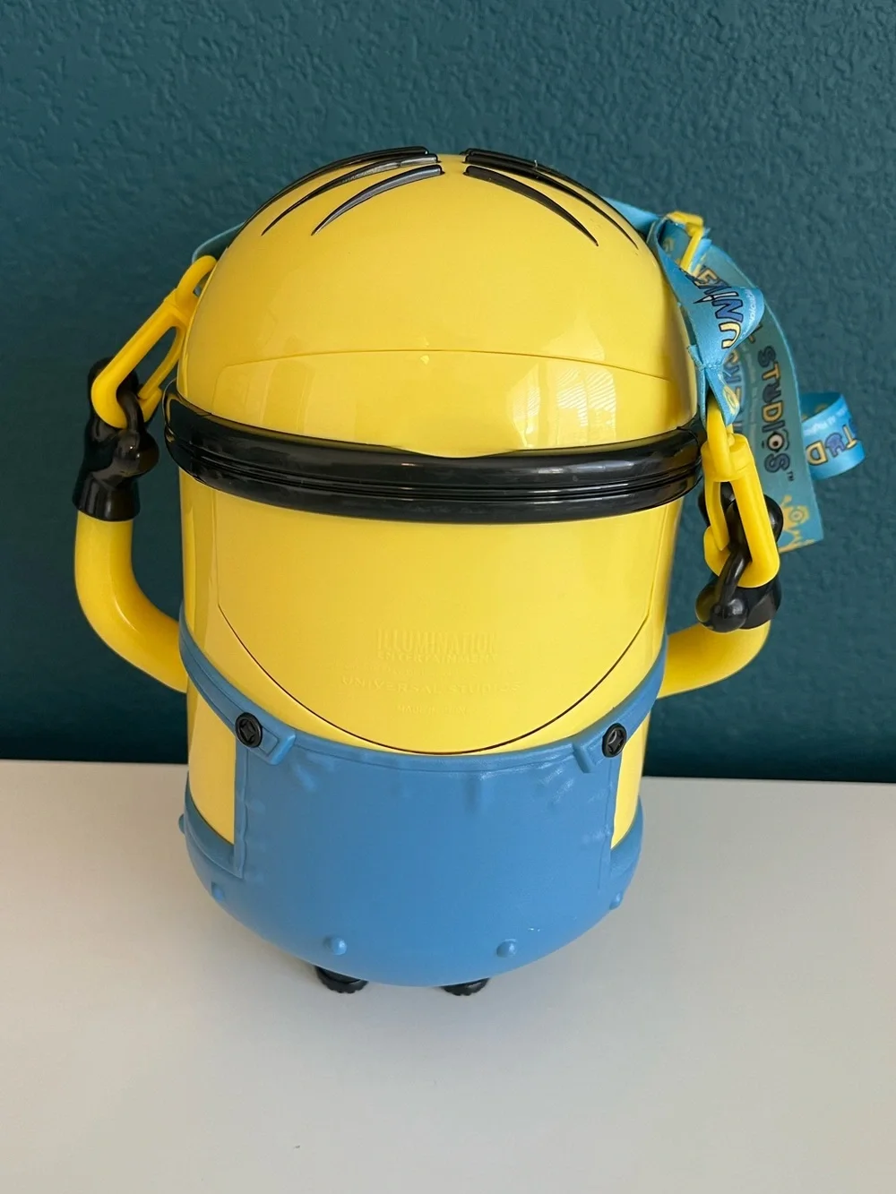 Minion King Bob Despicable Me Popcorn Bucket Universal Studios (New)